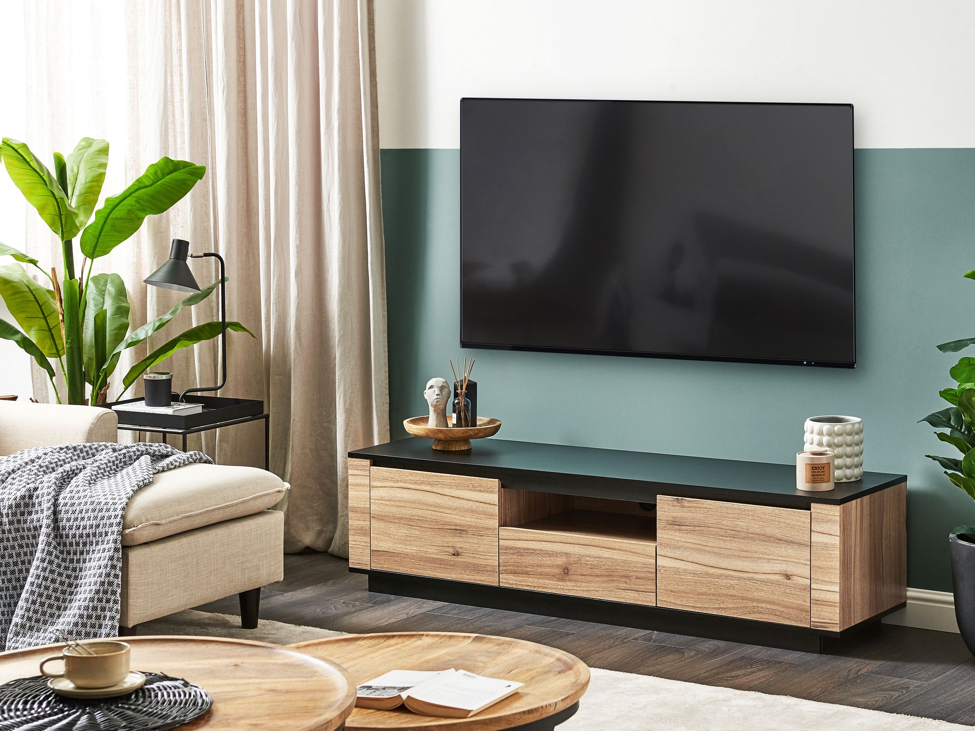 TV Stand Light Wood and Black BILLINGS